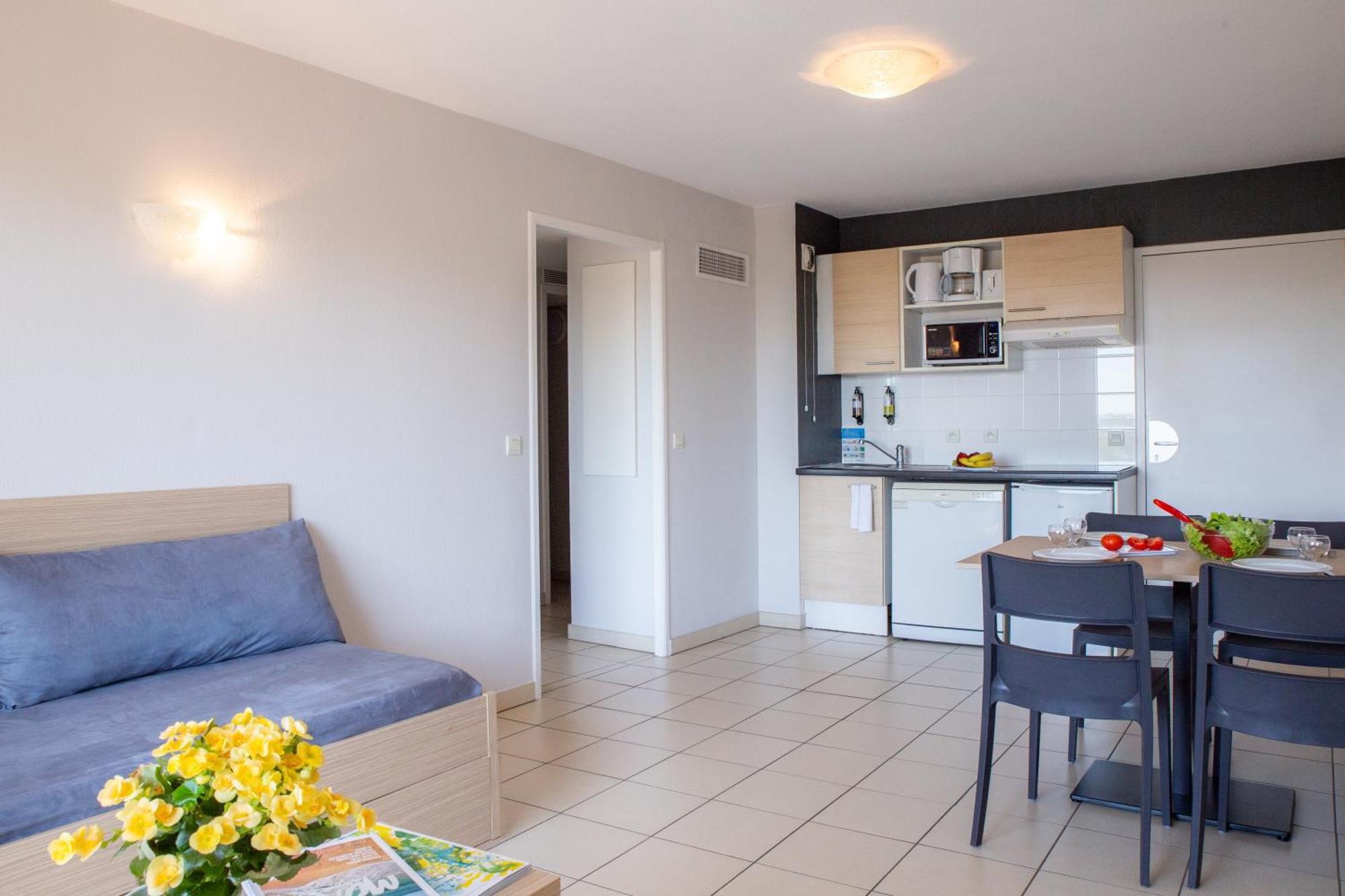 Comfort Aparthotel Frejus La Tour De Mare Exterior photo